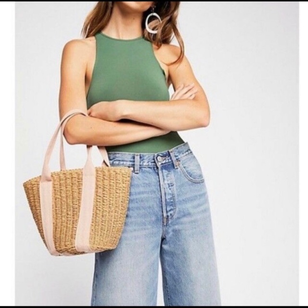 🆕 Free People Feels Right Green Bodysuit - Picture 3 of 4